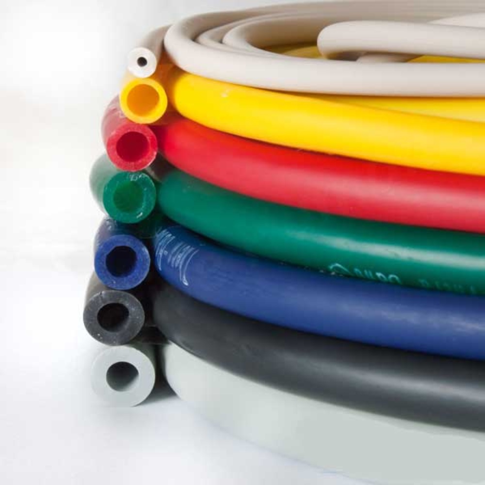 TheraBand elastična cevka 7.5m – 30.48m (1) TheraBand elastična cevka 7.5m – 30.48m (1)
