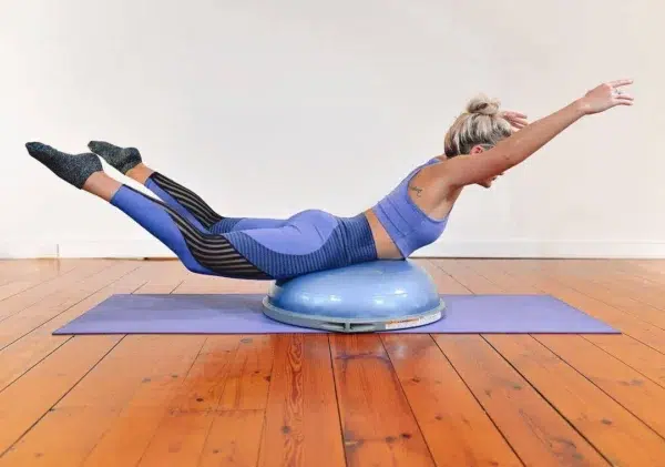 Bosu_Balance_Trainer_PRO_65cm.webp Bosu_Balance_Trainer_PRO_65cm.webp