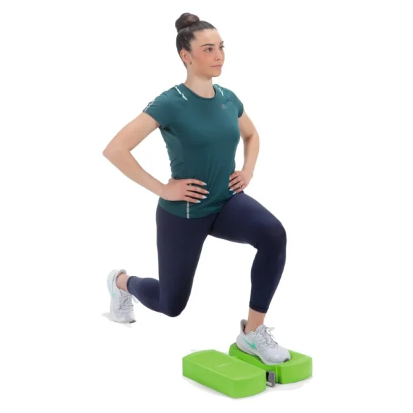 Movin-step-35x35cm-1.webp Movin-step-35x35cm-1.webp