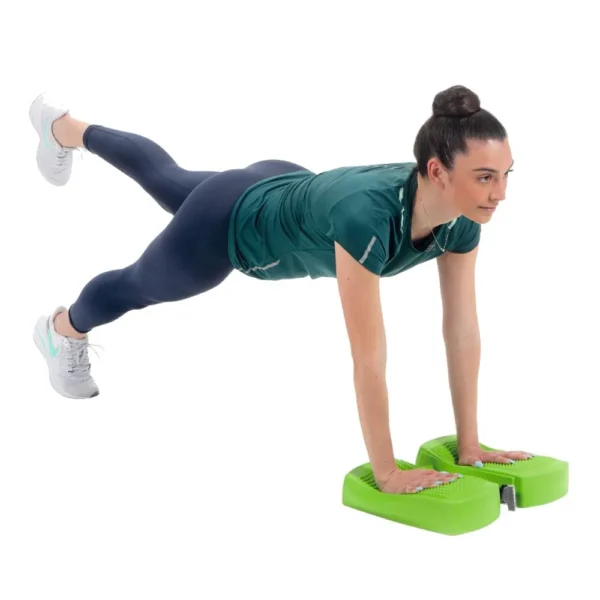 Movin-step-35x35cm-4.webp Movin-step-35x35cm-4.webp